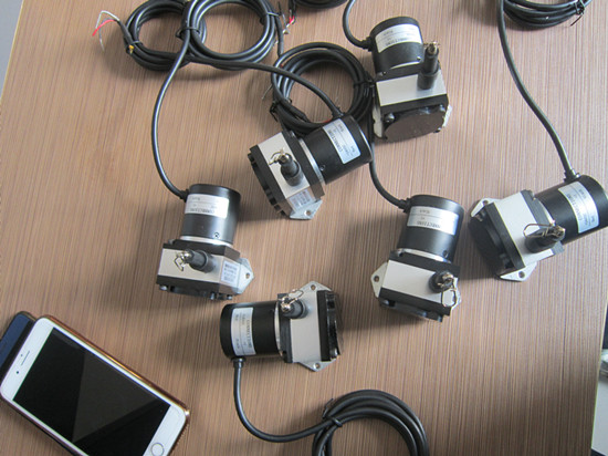 ��(sh��)�֜y���x������ͨ�Žӿ��ж��ٷN��